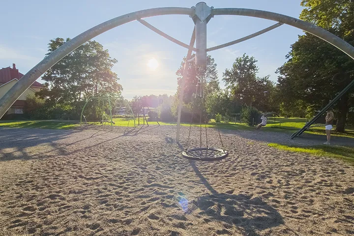 Aleksis Kiven leikkikenttä