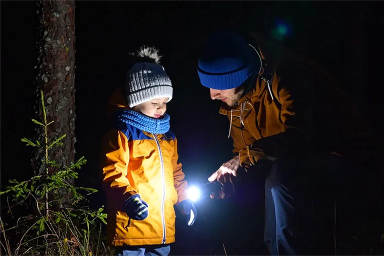 Koko perheen hämärähommat